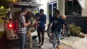 Dor! Satu dari Dua Pelaku Jambret Hp Turis Asal Korea Dilumpuhkan dengan Timah Panas