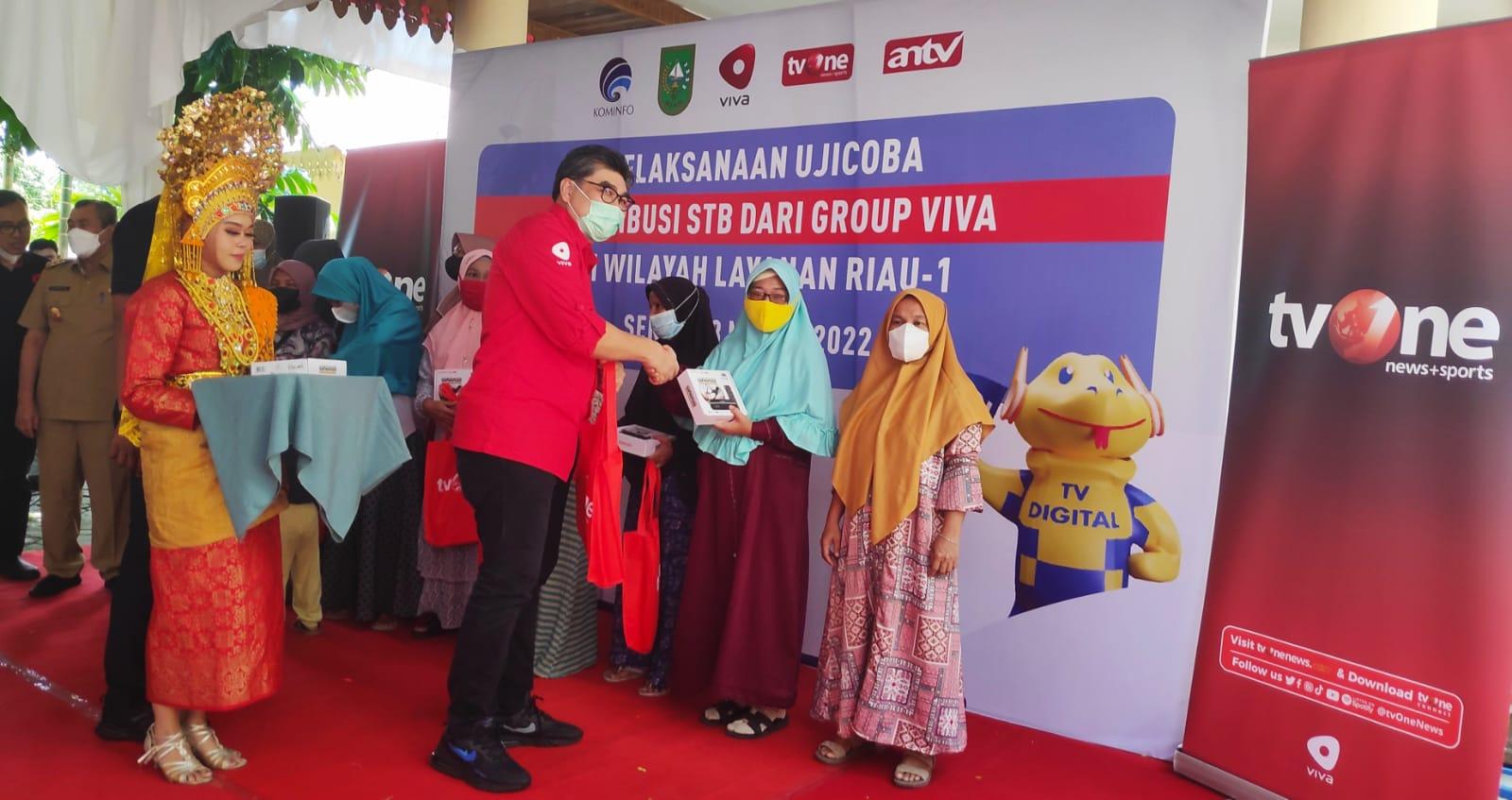 tvOne Gelar Sosialisasi Migrasi TV Digital dan Bagikan STB Gratis untuk Rumah Tangga Kurang Mampu di Riau