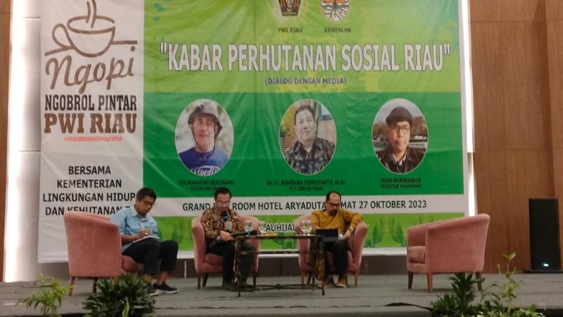 Ngobrol Pintar PWI Riau-KLHK, Apri Dwi : Masyarakat Bisa Kelola Hutan dan Ambil Manfaatnya