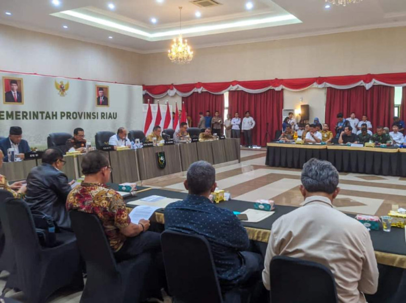 Kajati Riau Hadiri Kunker Tim Komisi II DPR RI Ke Riau