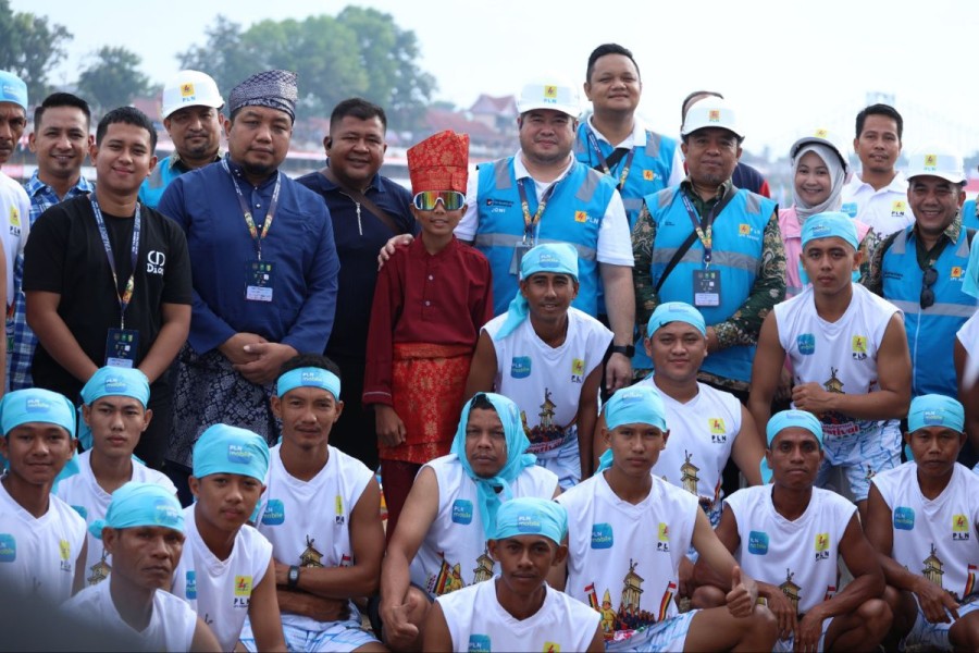 PLN All Out Amankan Listrik, Pembukaan Festival Pacu Jalur 2025 Berlangsung Meriah