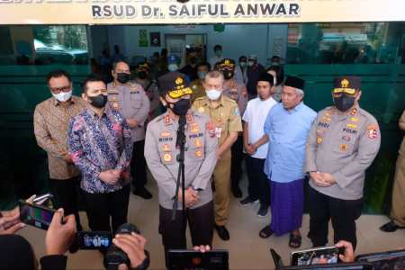 Tragedi Kanjuruhan Malang, Kapolda Jawa Timur Sampaikan Permohonan Maaf