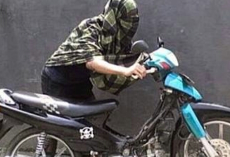 Modus Minta Antar Kerumah Ortu , Pekerja PETI Bawa Kabur Honda Revo Milik Ojek