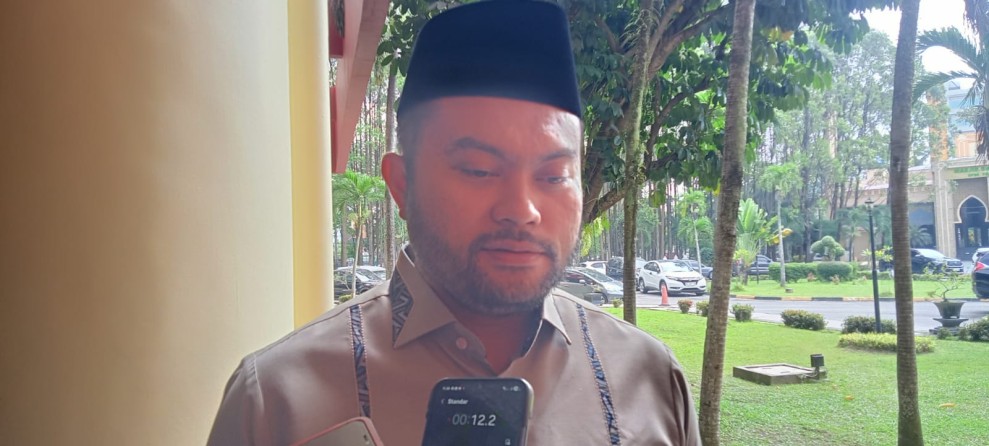 Sekolah Berdinding Triplek di Kampar Viral, Anggota DPRD Riau Minta Jangan Saling Menyalahkan