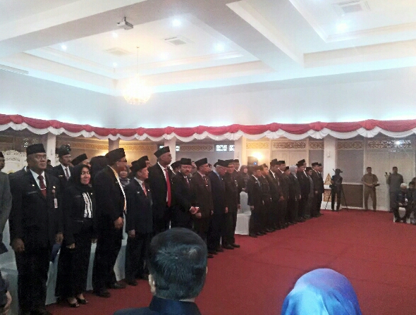 Dua Nama Isi Staf Ahli, Gubri Lantik 13 Pejabat Eselon 