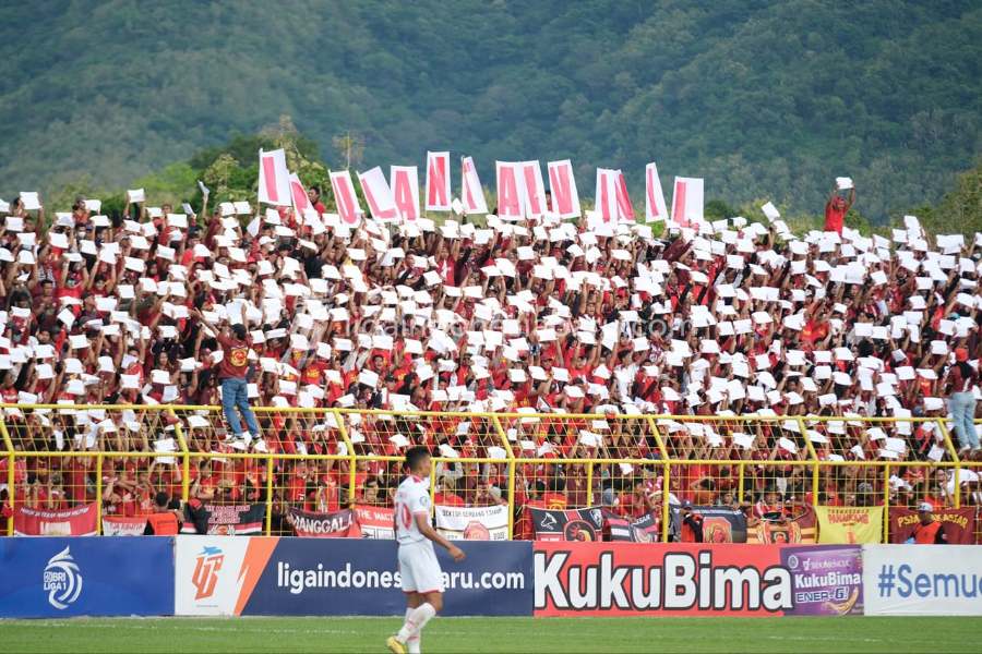 BRI Liga 1 Ditunda, Ada Apa?