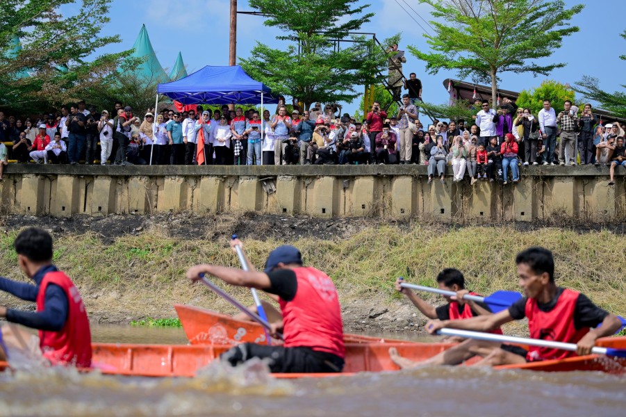 PHR Bersama Pemkab Bengkalis dan Masyarakat Hidupkan Desa Wisata Balai Pungut melalui Festival Pacu Sampan