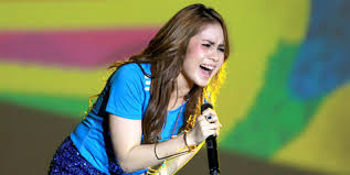 Momo 'Geisha' Ungkap Pengalaman Buruk Bersama Fans