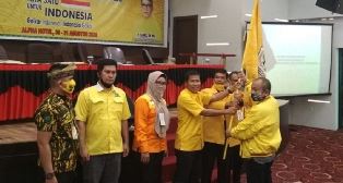 Sahril Akhirnya Kembali Pimpin Partai Golkar Pekanbaru
