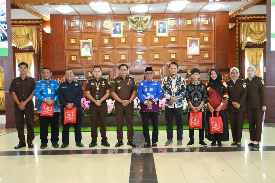 Sekda Siak Minta Pejabat Dengar dan Pahami Sosialisasi BINMATKUM Kejati Riau