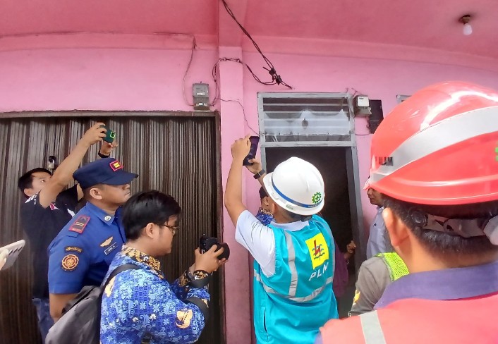 GRATIS! Pemko Pekanbaru Mulai Perbaikan Instalasi Listrik Milik Warga