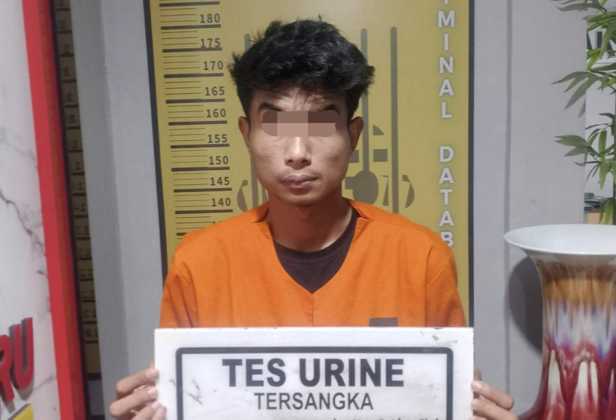 Bawa 21 Pil Ekstasi, Pria di Pekanbaru Diringkus di Parkiran Mall
