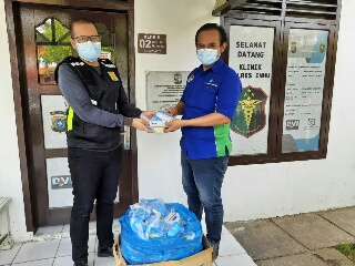 PT SSR & SIR di Inhu Donasikan Obat-Obatan Bagi Pasien Covid-19