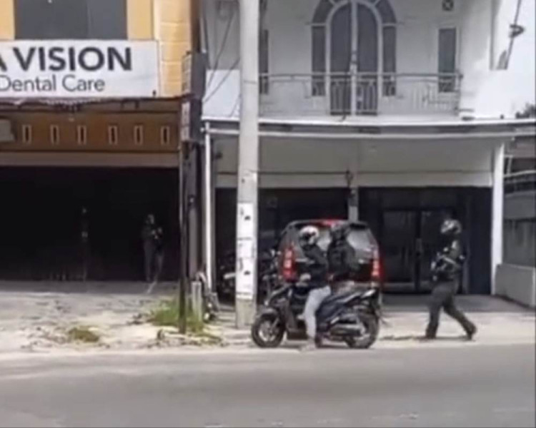 Petugas Pengangkut Sampah Ditusuk OTK di Jalan Hangtuah Pekanbaru