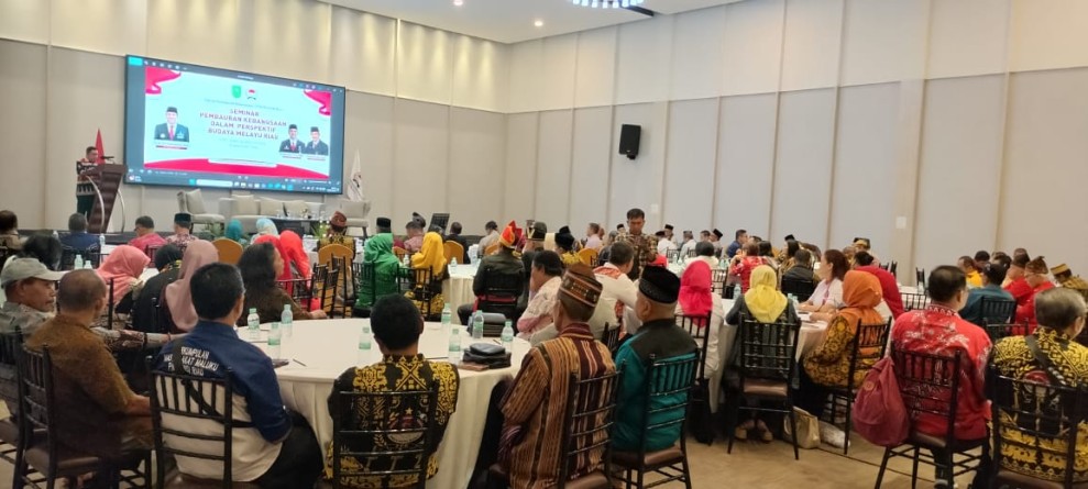 FPK Riau Gelar Seminar Pembauran Kebangsaan dalam Perspektif Budaya Melayu Riau, Ini Harapan Plt Gubri