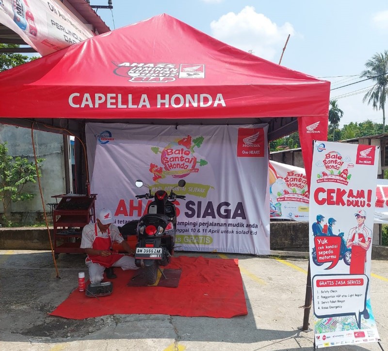 AHASS Siaga Bantu Pemudik Servis Motor Honda