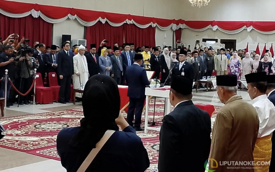 Resmi Dilantik Sebagai Sekdaprov Riau, Gubri Wahid Ajak Semua Pihak Dukung Syahrial Abdi