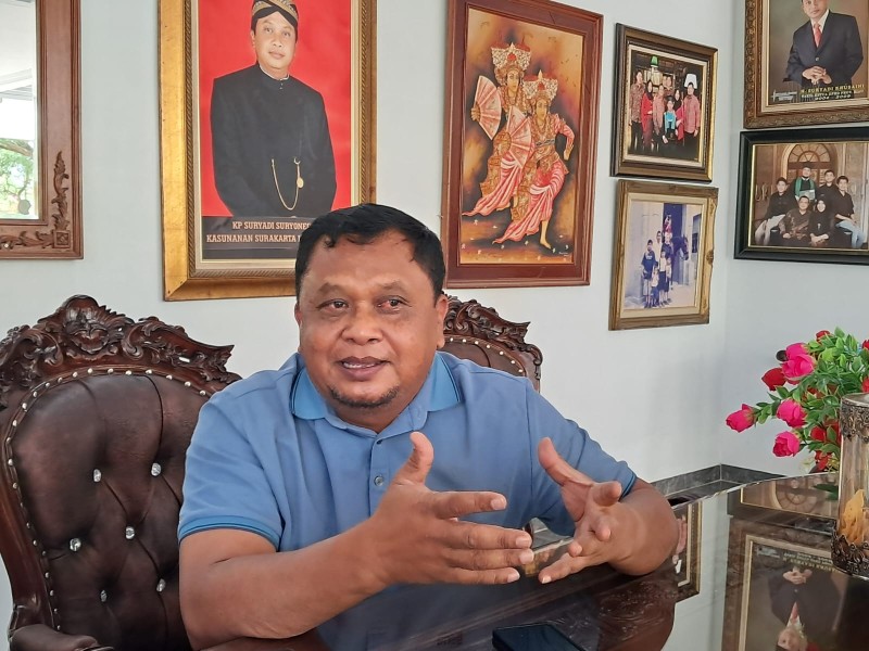 Mantan Ketua PDIP Riau Tak Berkomentar Soal Ambisi SF Hariyanto Rebut Ketua Golkar Riau