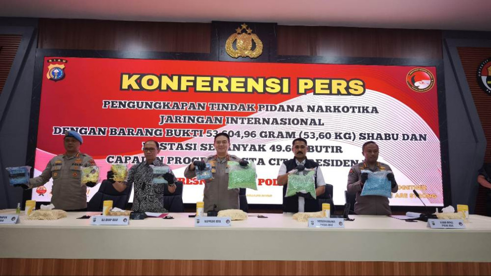 Hitungan Hari Menjabat, Dirresnarkoba Polda Riau Ungkap 53 Kg Sabu dan 49 Ribu Butir Pil Ekstasi