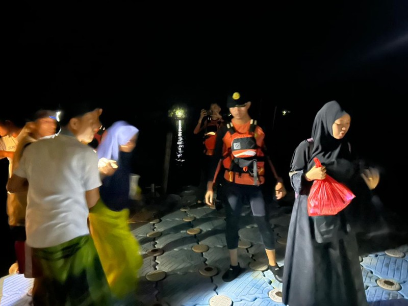 Kapal Bawa 90 Santri Mati Mesin di Perairan Meranti