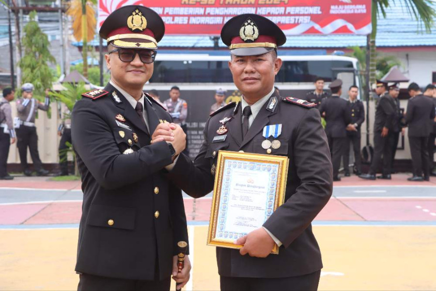 Polsek Tempuling Terima Penghargaan Langsung dari Kapolres Rohil