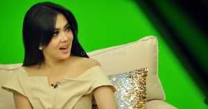 Syahrini Akan Tunggangi Pegasus