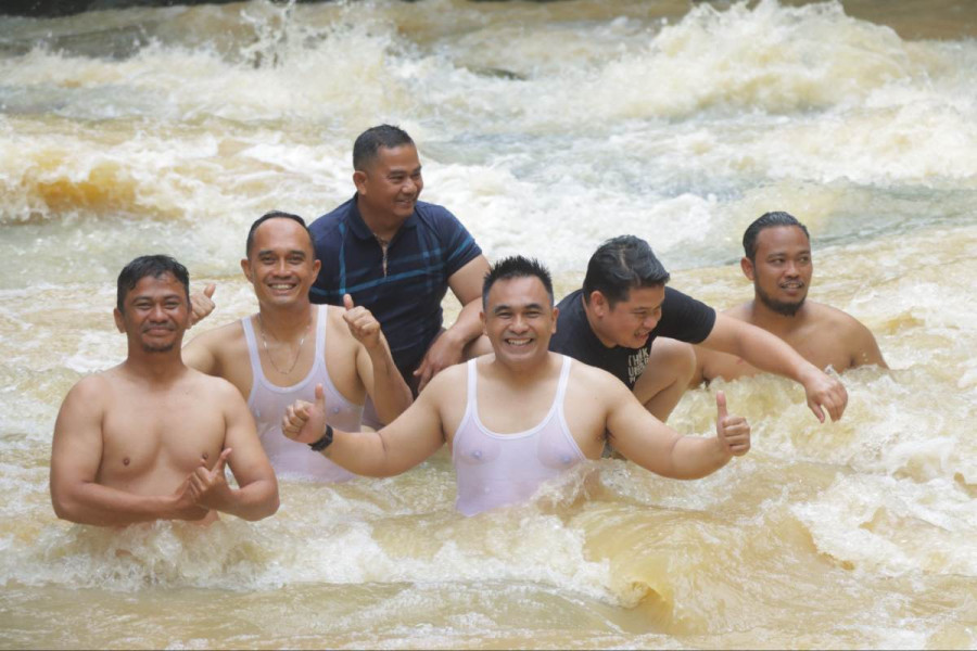 Promosikan Objek Wisata, Polres Inhu Eksplor air Terjun Tembulun Kinutan