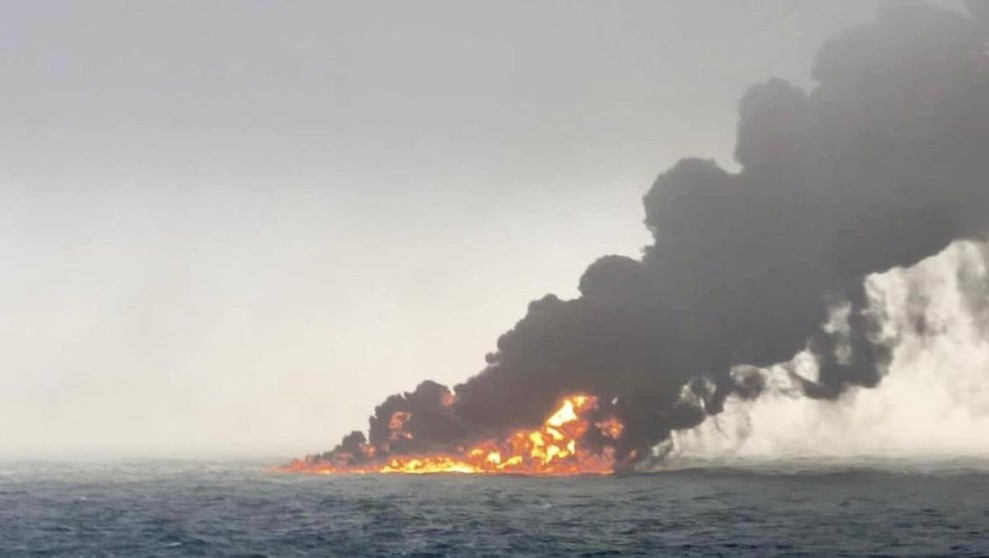 TB Simponi Terbakar di Perairan Padang, 1 ABK Meninggal Dunia