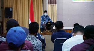 Bupati Alfedri Buka Pelatihan Kesehatan dan Pembuatan Pakan Ternak