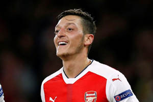  Barcelona Incar Oezil