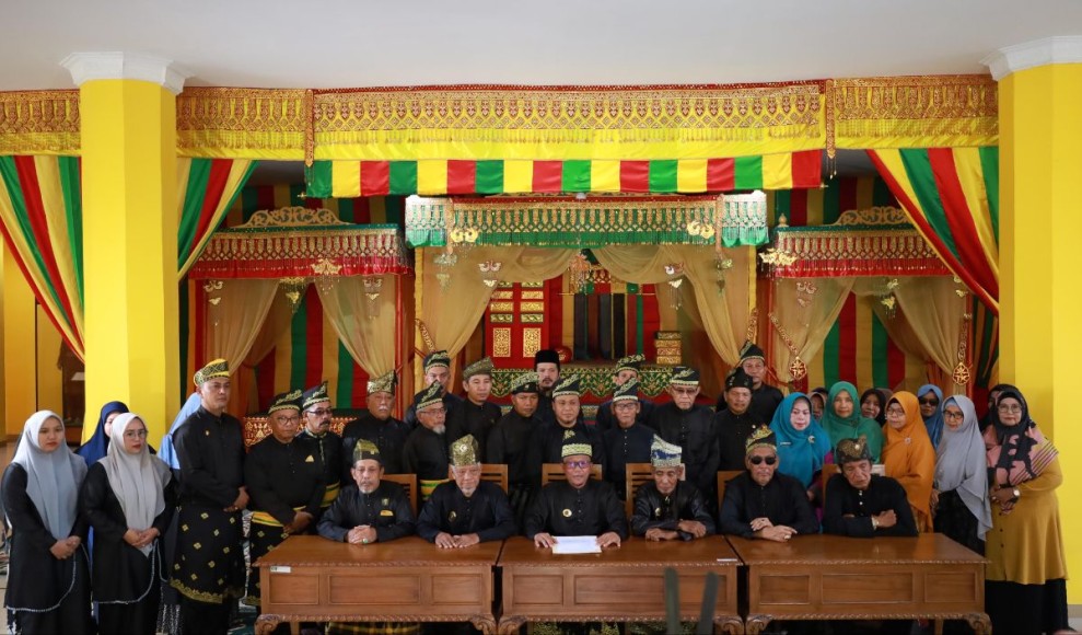 Tegakkan Marwah Negeri, Ini Maklumat  LAMR Siak Sikapi Konflik PT SSL