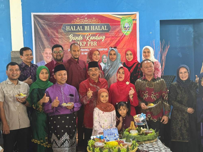 Dukungan Kepada Abdul Wahid Maju Pilgubri Bermunculan, Kali Ini Datang dari Keluarga Pasaman Riau