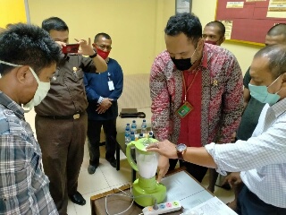 Polres Kuansing Musnahkan Barang Bukti dari Dua Tersangka Kasus Sabu 