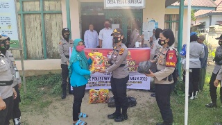 Ini Cerita Menarik Polwan Polres Inhu saat Datangi 10 Desa di Kecamatan Kuala Cenaku