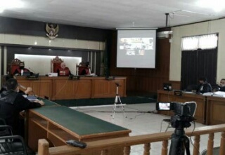 Kasmarni Mundur Jadi Saksi Suaminya, JPU Sebut Banyak Kantongi Alat Bukti soal Gratifikasi 