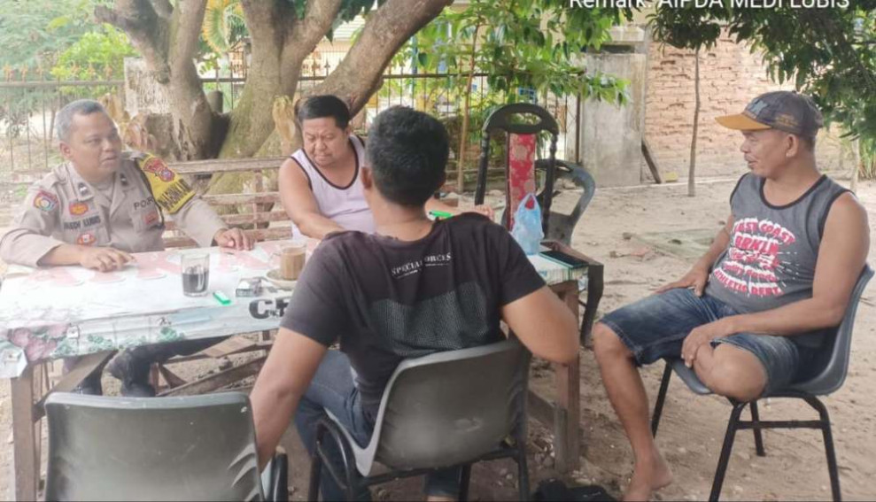 Bhabinkamtibmas Kampung Rawan Kao Barat Ajak Masyarakat Ciptakan Kamtibmas Pilkada 2024