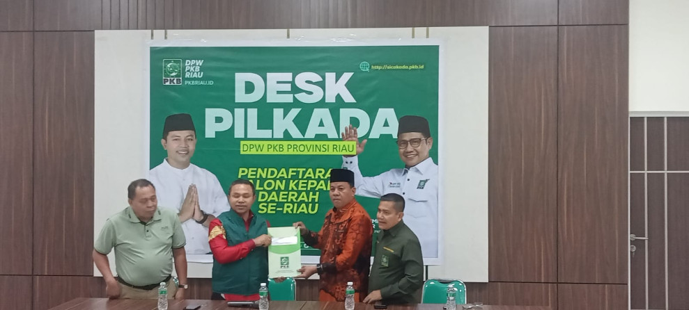 PKB Serahkan Dukungan ke Suhardiman Amby Untuk Pilbup Kuansing, Abdul Wahid Ajak Semua Kader Bergerak