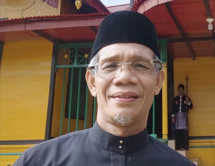 LAMR Tepuk Tepung Tawar Kepala dan Wakil Kepala Daerah se-Riau
