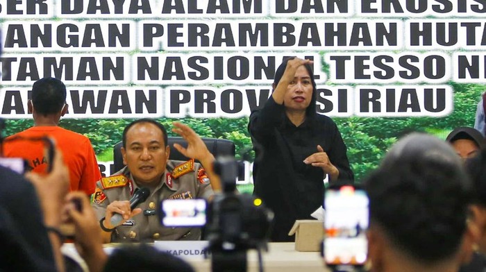 Kawasan Konservasi TNTN Jauh Berkurang, Kapolda Riau Ajak Warga Jaga Rumah Gajah