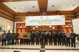 Bupati Alfedri Kukuhan Komisioner BAZNAS Kabupaten Siak, Berikut Nama-namanya