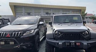 TPPU Kasus Narkoba, Polda Riau Sita Barang Bukti Mobil Mewah dan Uang Tunai dari 2 Gembong Narkoba