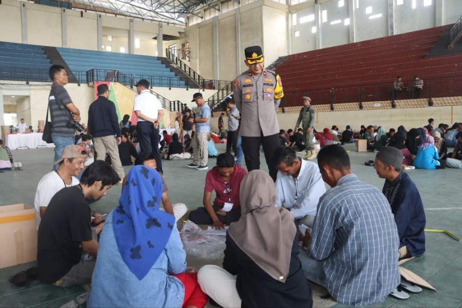 Polres Inhil Pantau Kegiatan Pelipatan Kertas Surat Suara di Gudang Logistik KPU