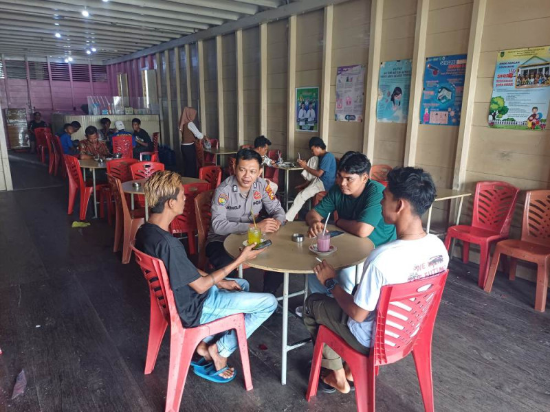 Polsek Concong Ajak Masyarakat Desa Panglima Raja Jaga Persatuan dan Kesatuan Pilkada