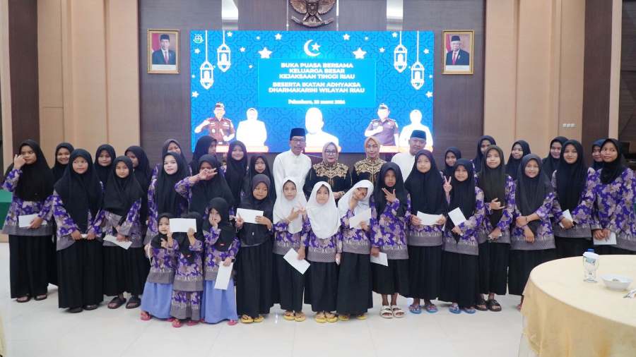 Kejati Riau Buka Puasa Bersama, Akmal Abbas: Tingkatkan Rasa Syukur, Soliditas dan Solidaritas