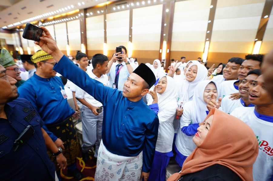 Belajar Kelola Finansial, Gubri Wahid Dorong Pelajar Melek Menabung