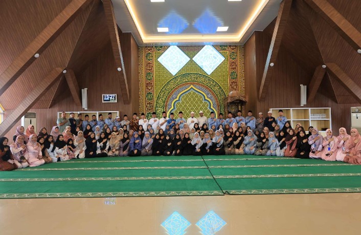 Wako Agung Kunjungi SMP Negeri Madani Pekanbaru, Tampung Aspirasi Guru dan Murid