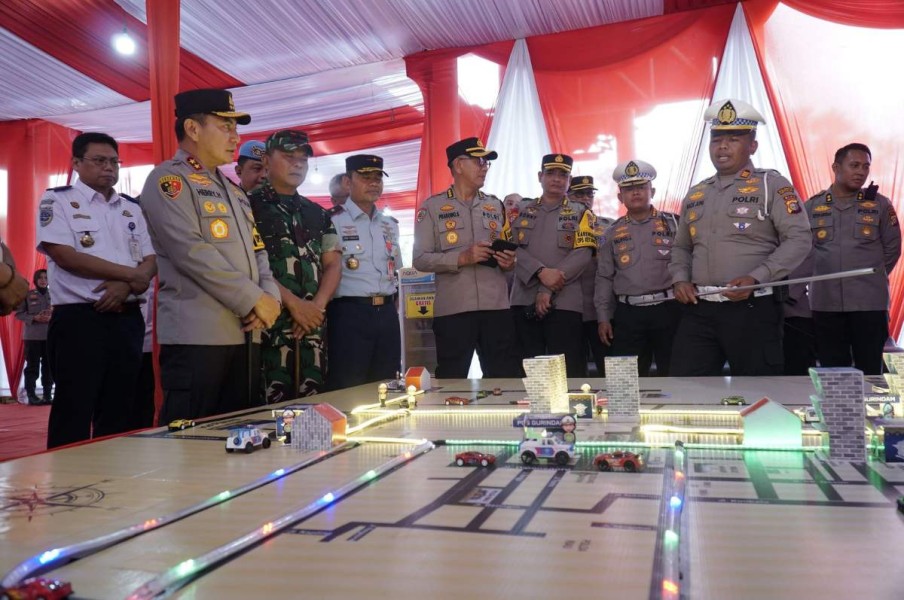 Jelang Lebaran, Kapolda Riau Minta Partisipasi 'Pak Ogah' Bantu Urai Kemacetan