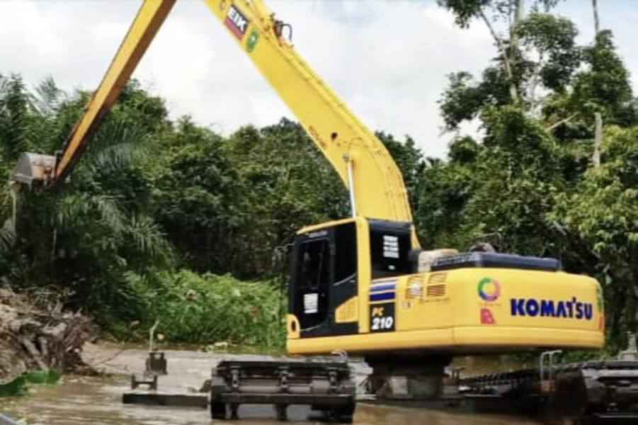 Tindaklanjuti Instruksi Gubri Edy Natar, Dinas PUPR Riau Normalisasi Sungai 10 Km