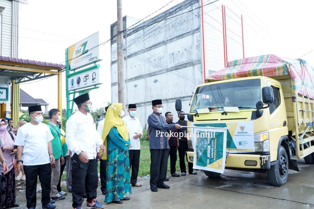 Bupati Wardan Lepas 2.700 Paket Premium Ramadhan Berkah dari Baznas Inhil