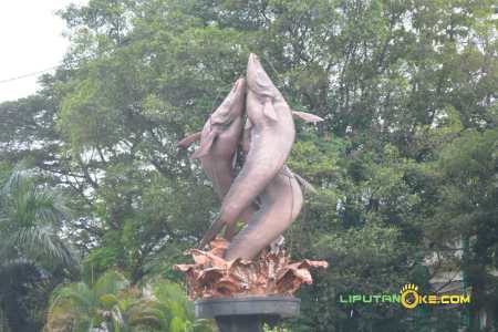 Ikonik! Jakarta Ada Monas, Bukit Tinggi Ada Jam Gadang, Pekanbaru Ada Apa...? 